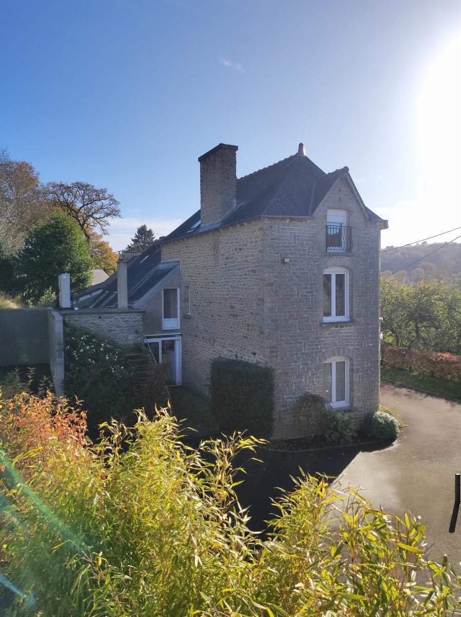 Maison à vendre, 163m², Plessala