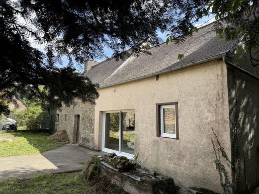 Maison 90 m² · à Plémet · 90 m² · 136 000 €