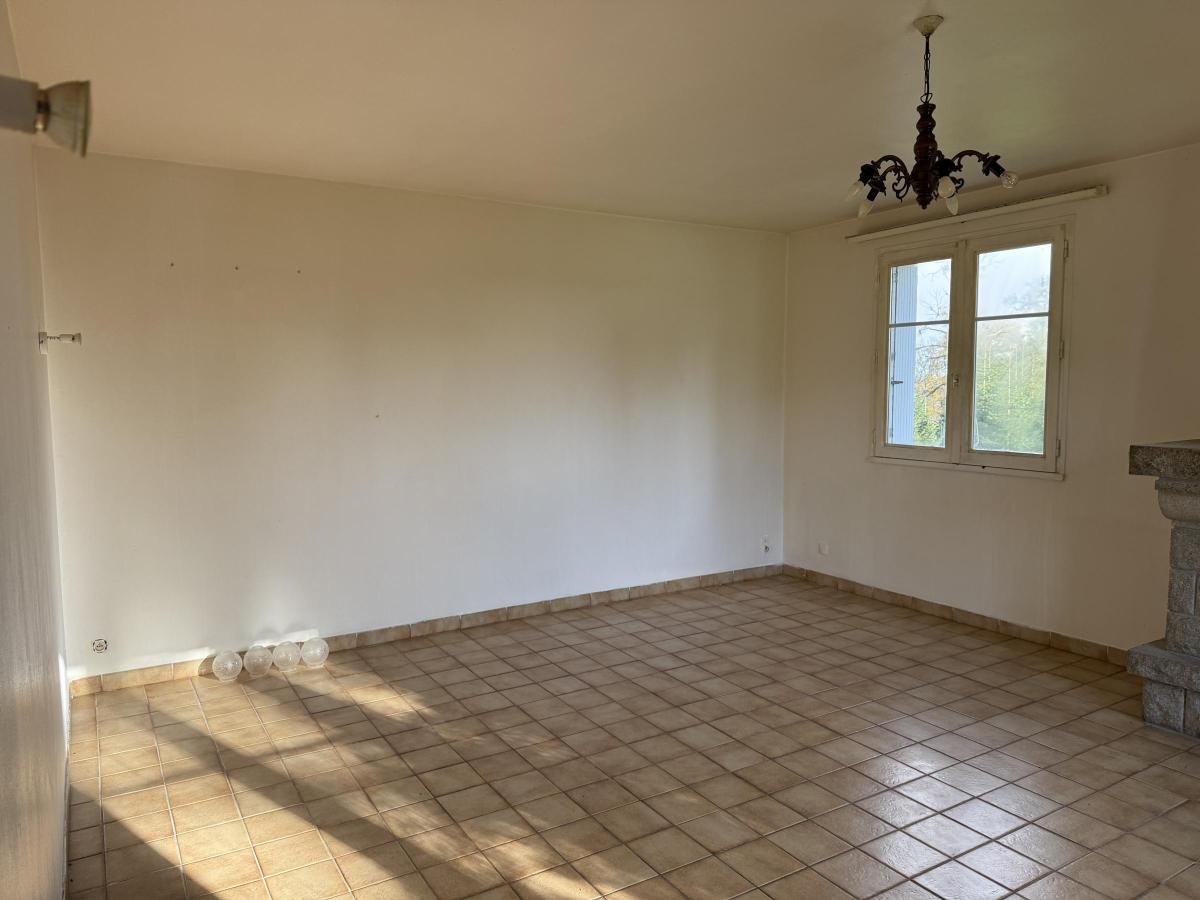Maison à vendre, 62m², Saint-Vran