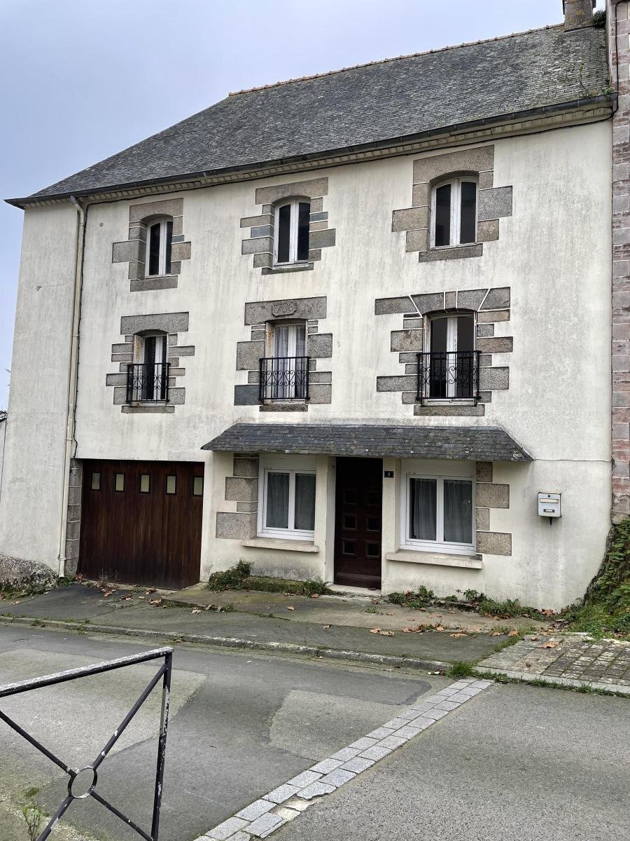 Maison à vendre, 117m², Saint-Caradec