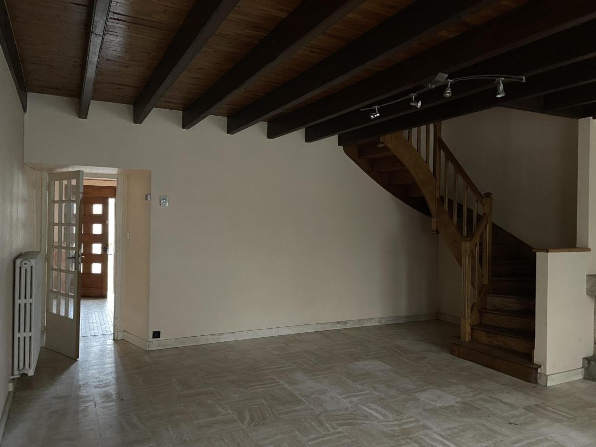 Maison à vendre, 117m², Saint-Caradec
