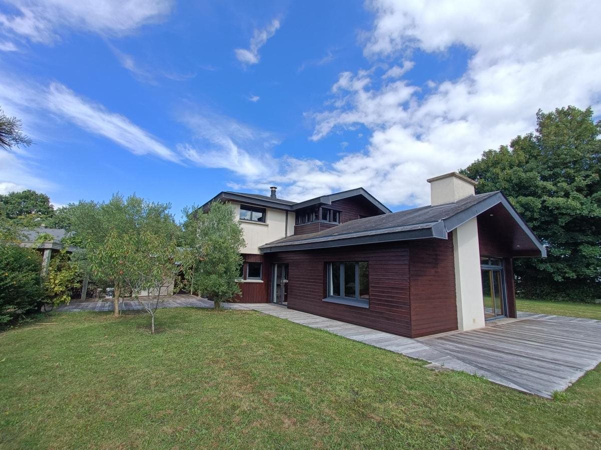 Maison à vendre, 256m², Loudéac