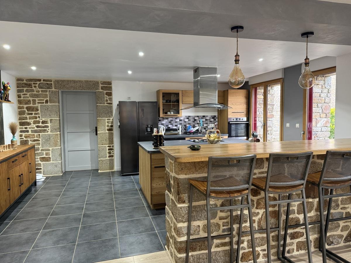 Maison à vendre, 156m², Laurenan