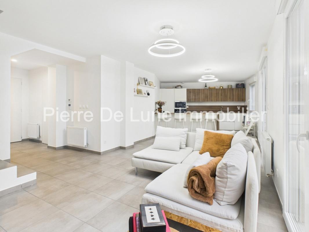 Appartement à vendre, 113m², Sathonay-Camp