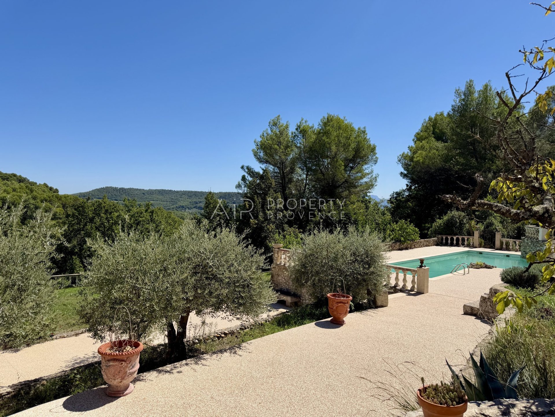Maison à vendre, 226m², Cadenet