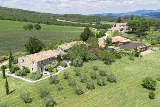Maison 1200 m² · à Oppedette · 1 200 m² · 9 900 000 €