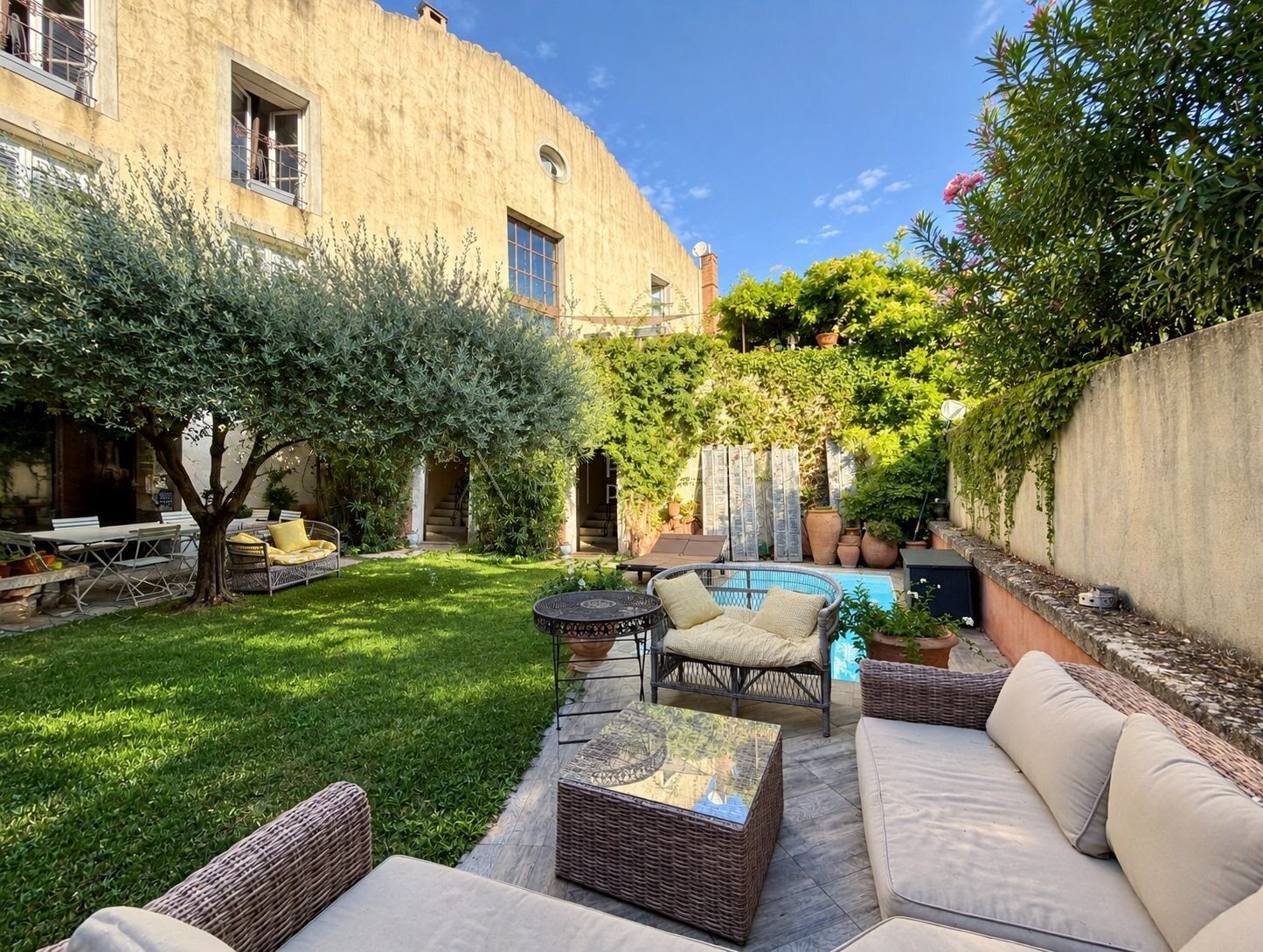 Maison à vendre, 300m², Lambesc