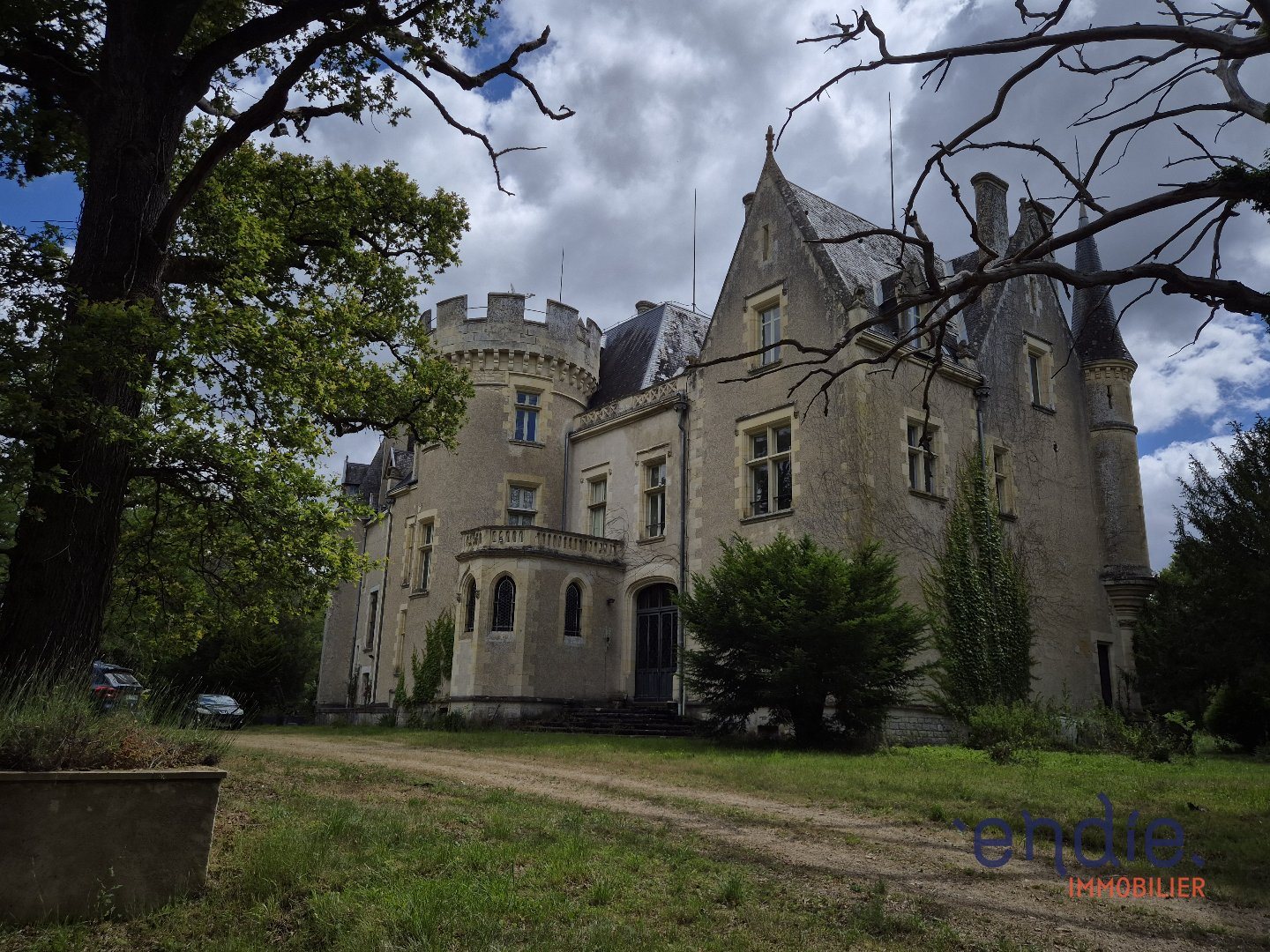Maison à vendre, 1173m², Le Chautay