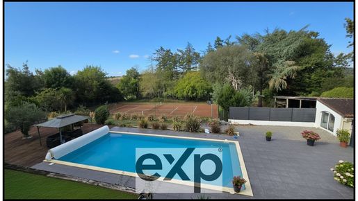 Maison 7 pièces 181 m² · à Mauves-sur-Loire · 181 m² · 549 150 €