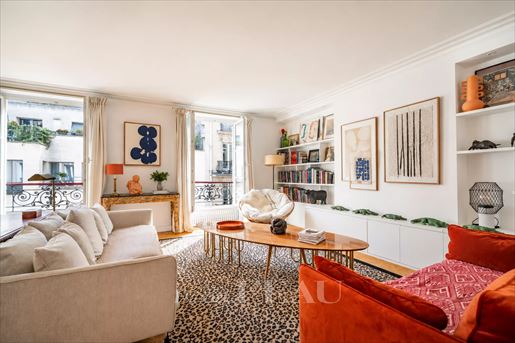 4 pièces 100 m² · à Paris 7ème · 100 m² · 1 750 000 €