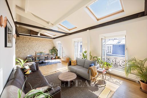 4 pièces 87 m² · à Paris 7ème · 87 m² · 2 625 000 €