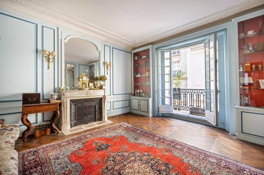Appartement 6 pièces 155 m² · à Paris 7ème · 155 m² · 2 150 000 €