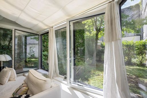 Appartement 4 pièces 140 m² · à Paris 14ème · 140 m² · 1 690 000 €