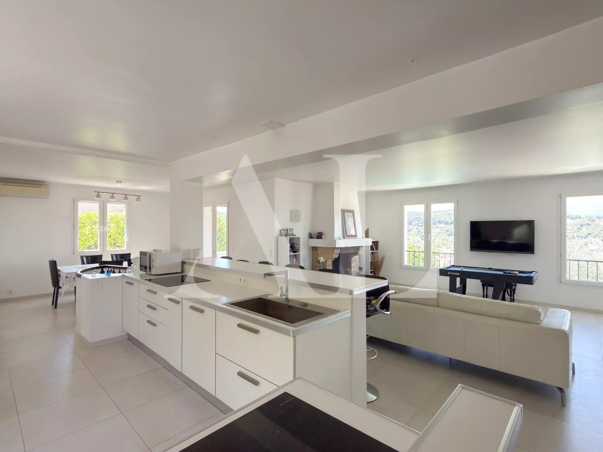 Maison à vendre, 218m², Vallauris