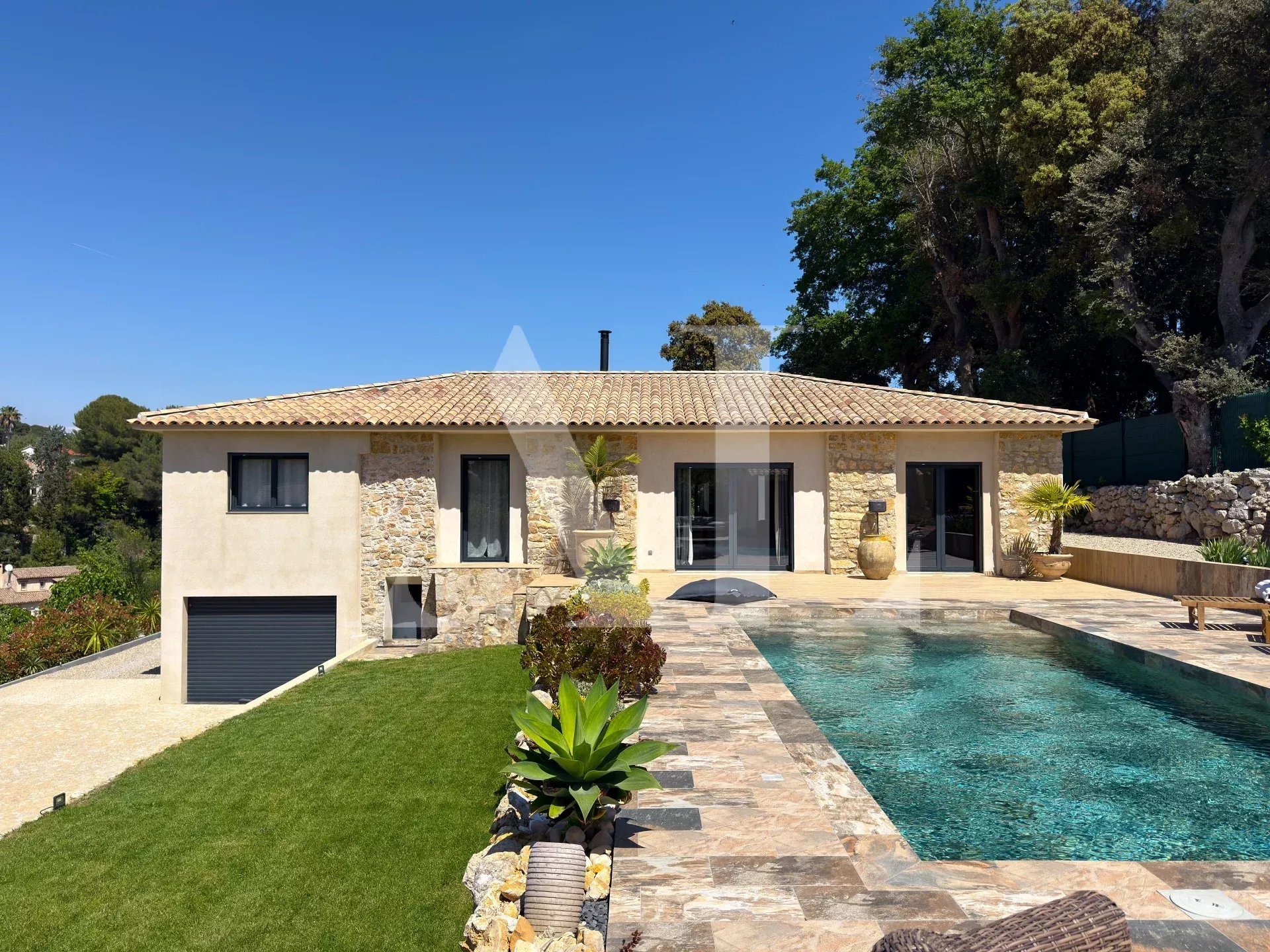 Maison à vendre, 180m², Vallauris