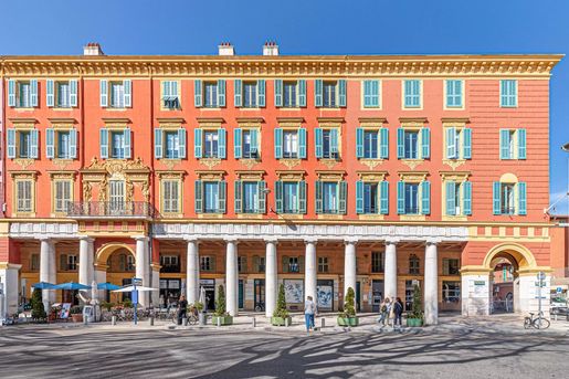 Appartement 5 pièces 251 m² · à Nice · 251 m² · 2 350 000 €