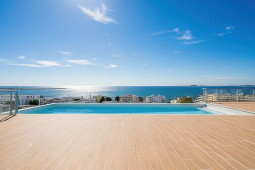 Appartement 3 pièces 58 m² · à Saint-Laurent-du-Var · 58 m² · 420 000 €