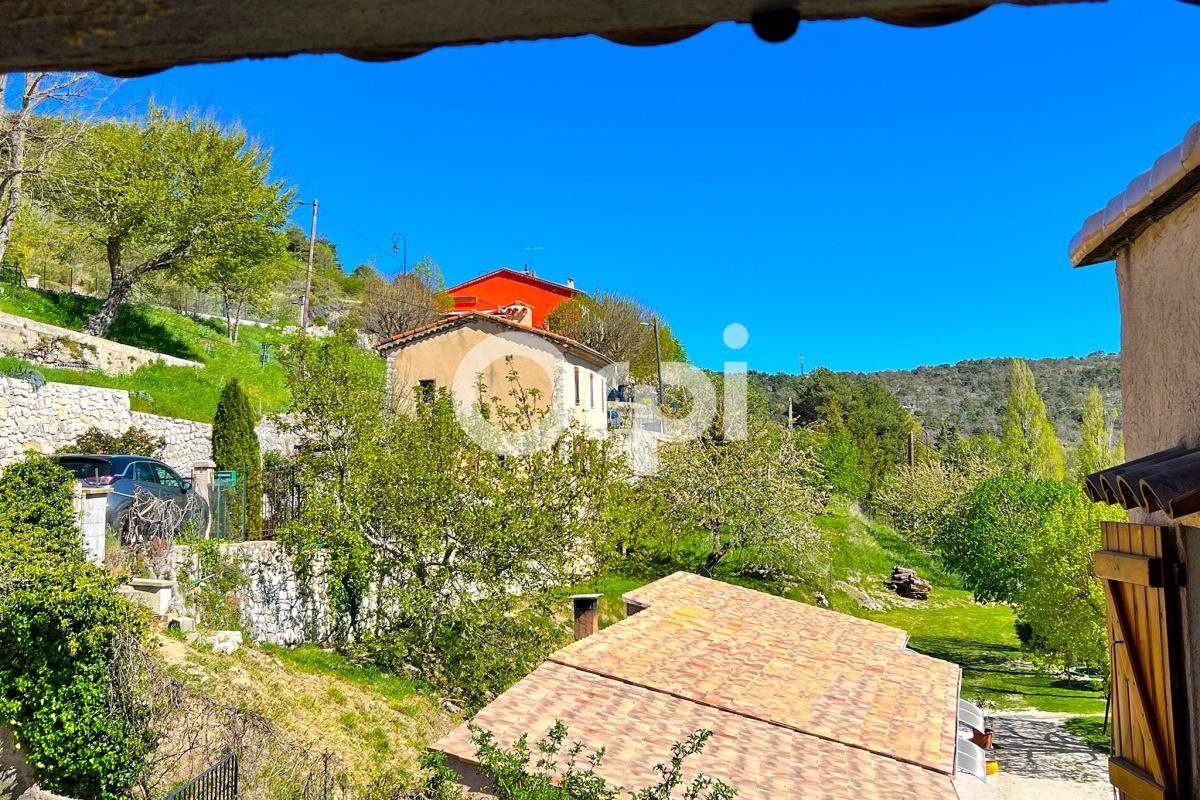 Maison à vendre, 78m², Escragnolles