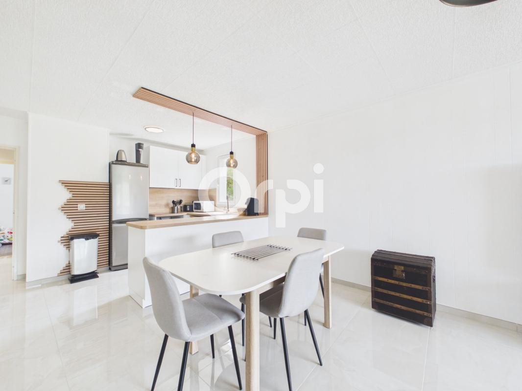 Appartement à vendre, 66m², Gréolières