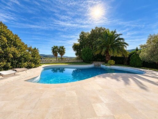 Maison 7 pièces 239 m² · à Pégomas · 239 m² · 1 150 000 €