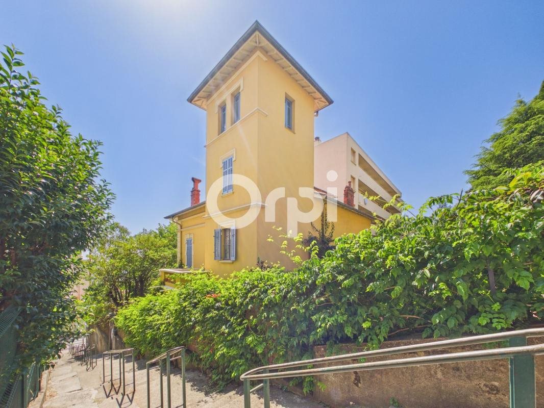 Maison à vendre, 260m², Grasse