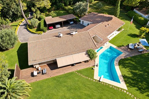 Maison 8 pièces 320 m² · à Mougins · 320 m² · 3 750 000 €