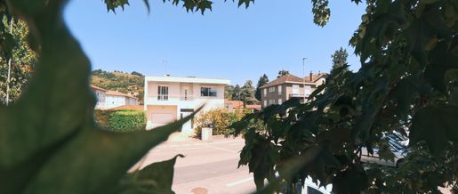 Maison 6 pièces 146 m² · à Saint-Marcellin · 146 m² · 275 000 €