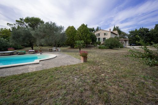 Maison 4 pièces 108 m² · à Pujaut · 108 m² · 399 990 €