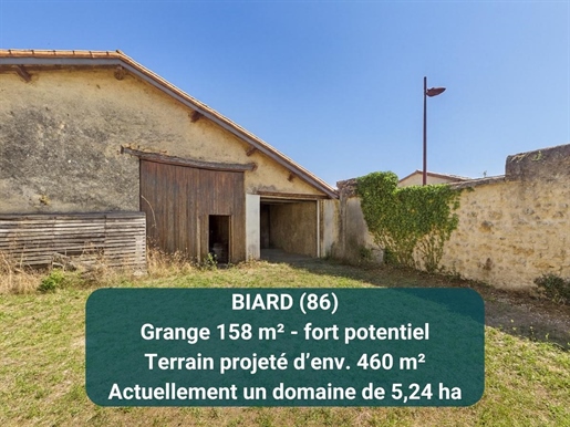Grange · à Biard · 158 m² · 92 000 €