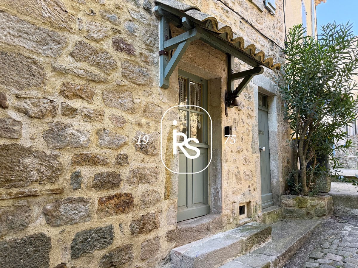Maison à vendre, 95m², Largentière