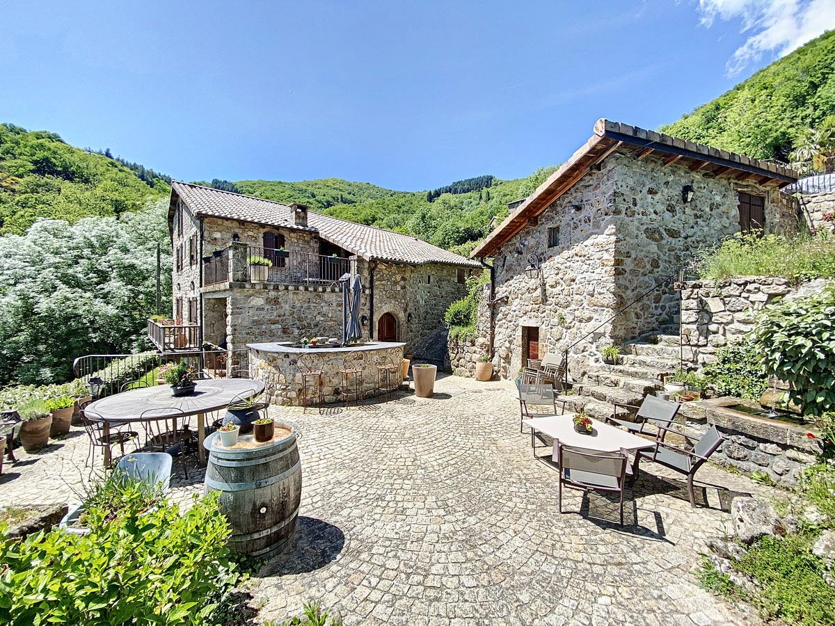 Maison à vendre, 330m², Burzet
