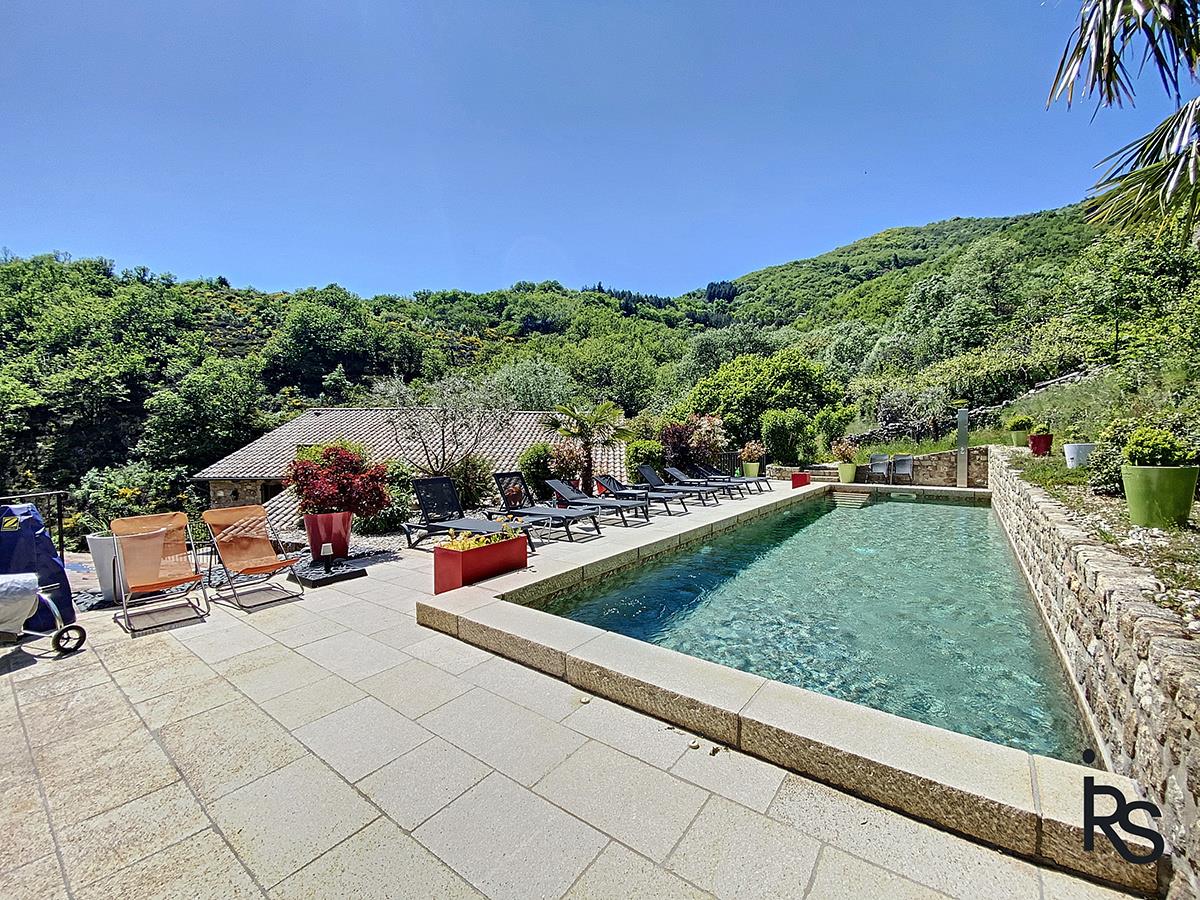 Maison à vendre, 330m², Burzet
