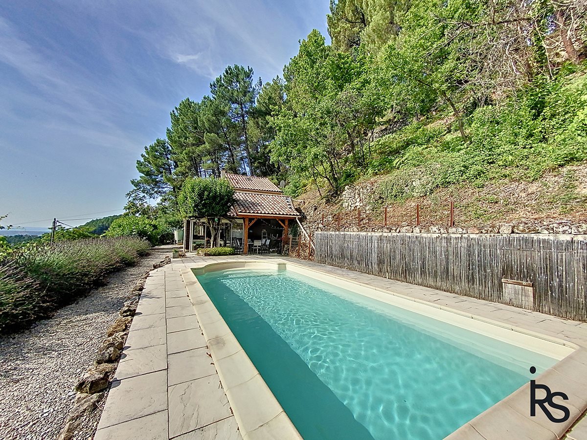 Maison à vendre, 114m², Largentière