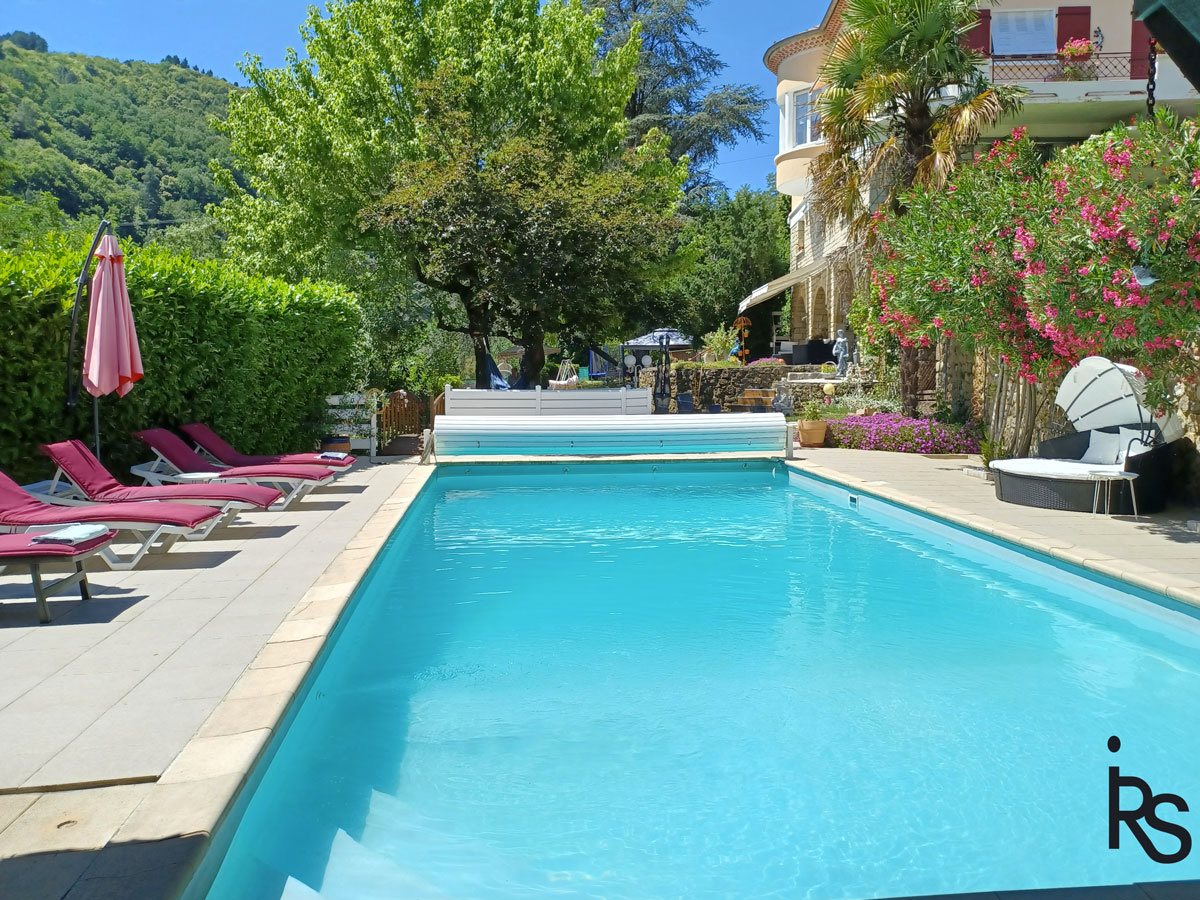 Maison à vendre, 250m², Vals-les-Bains