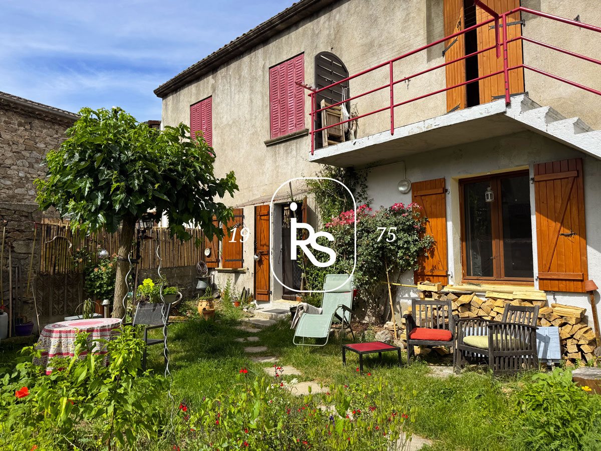 Maison à vendre, 76m², Jaujac