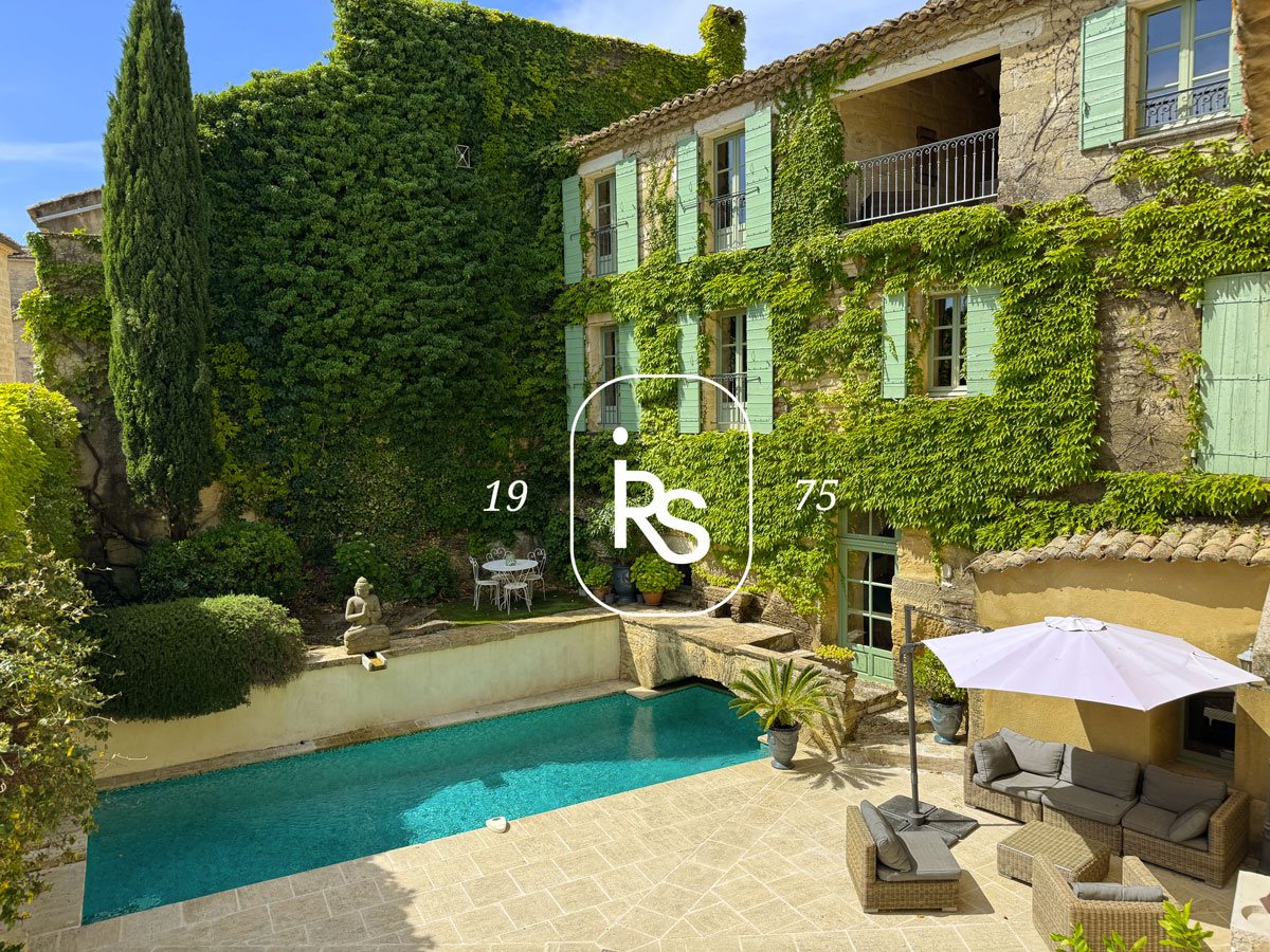 Maison à vendre, 365m², Saint-Siffret