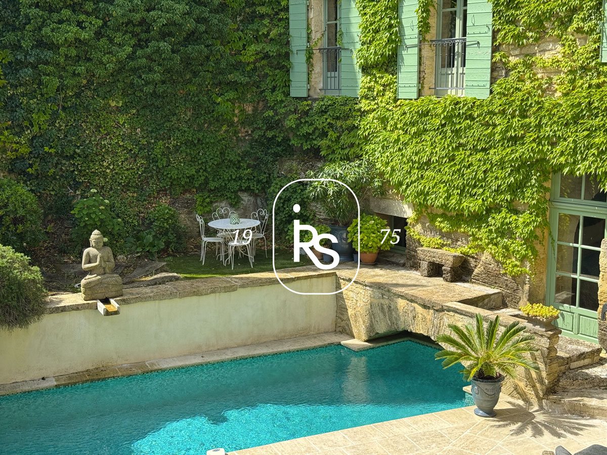 Maison à vendre, 365m², Saint-Siffret
