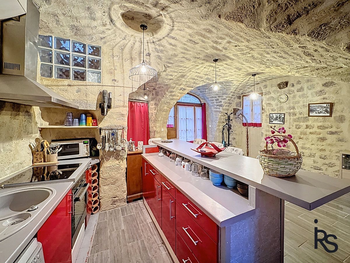 Maison à vendre, 75m², Largentière