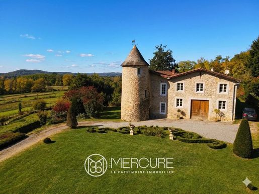 Maison 9 pièces 212 m² · à Saint-Lizier · 212 m² · 465 000 €
