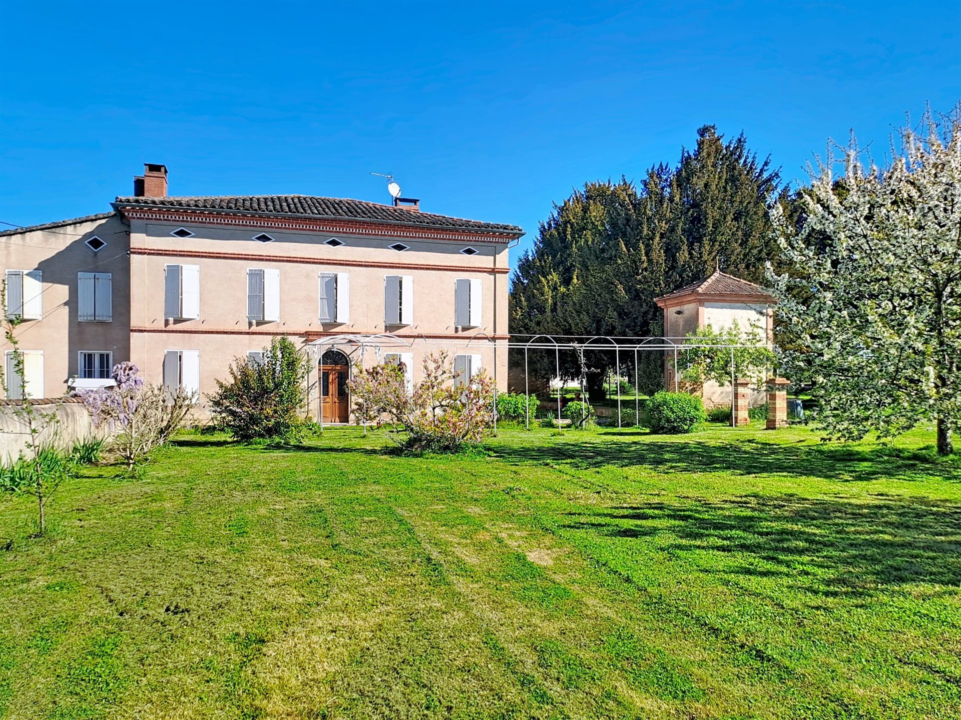 Maison à vendre, 300m², Castelnau-de-Lévis