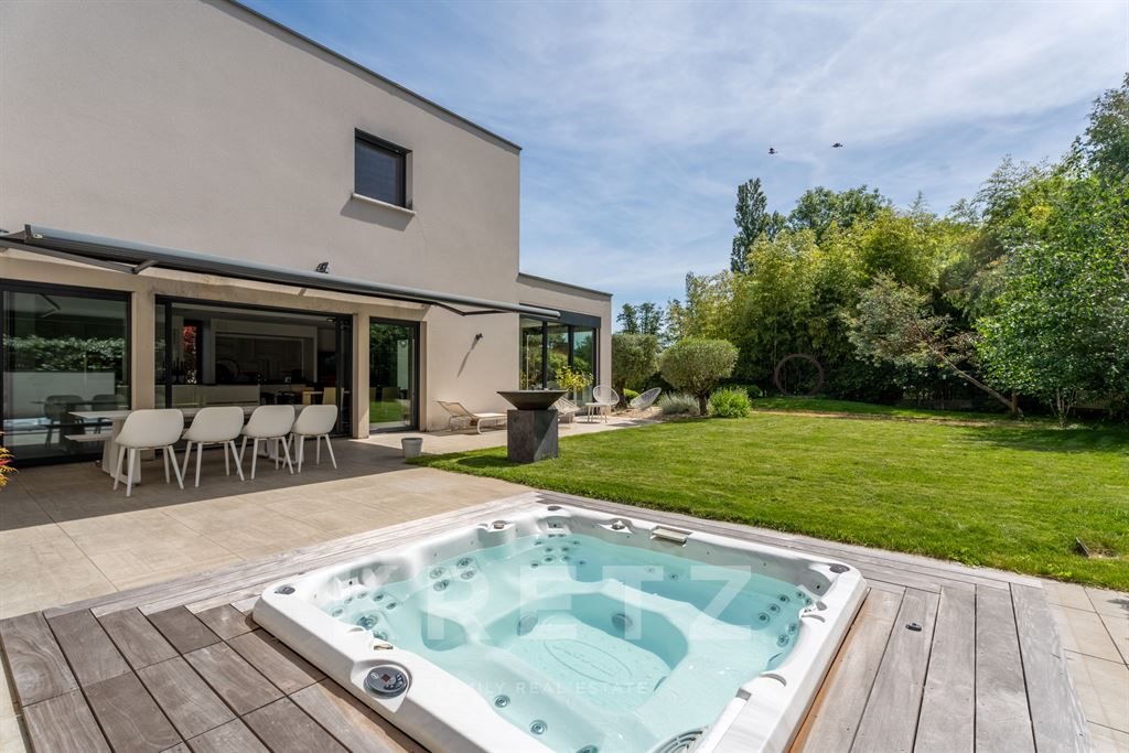 Maison à vendre, 311m², Saint-Just-Saint-Rambert