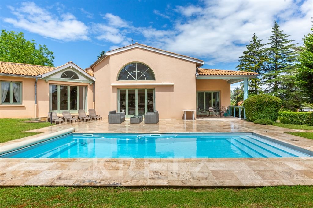 Maison à vendre, 370m², Saint-Cyr-au-Mont-d'Or