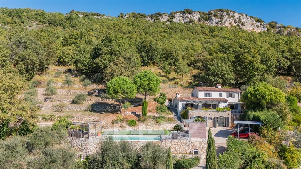 Maison à vendre, 200m², Châteauneuf-Grasse