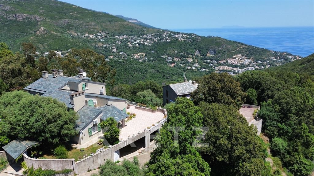 Maison à vendre, 381m², San-Martino-di-Lota