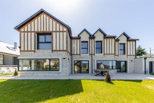 Maison 8 pièces 222 m² · à Trouville-sur-Mer · 222 m² · 2 660 000 €