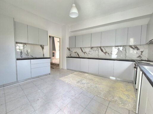 Advert pic 0