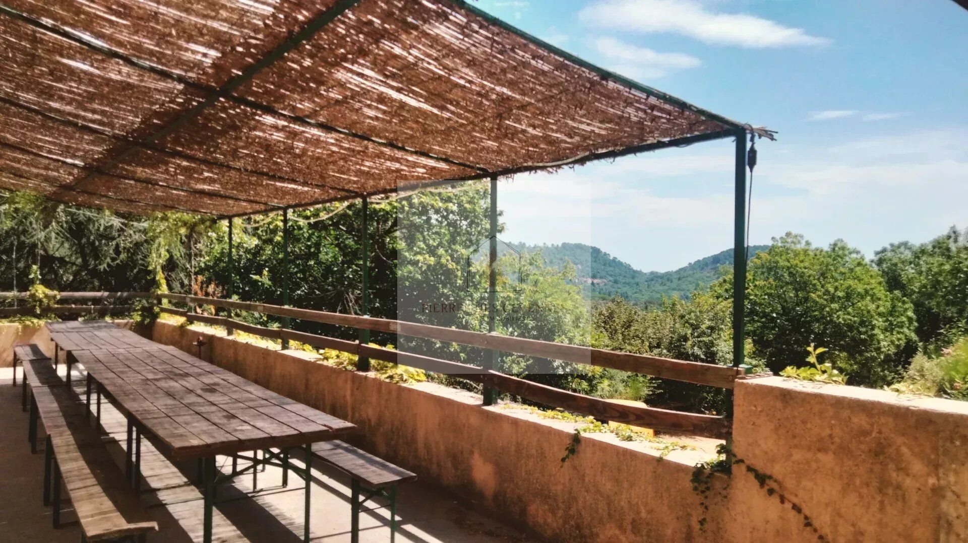 Maison à vendre, 400m², Soudorgues