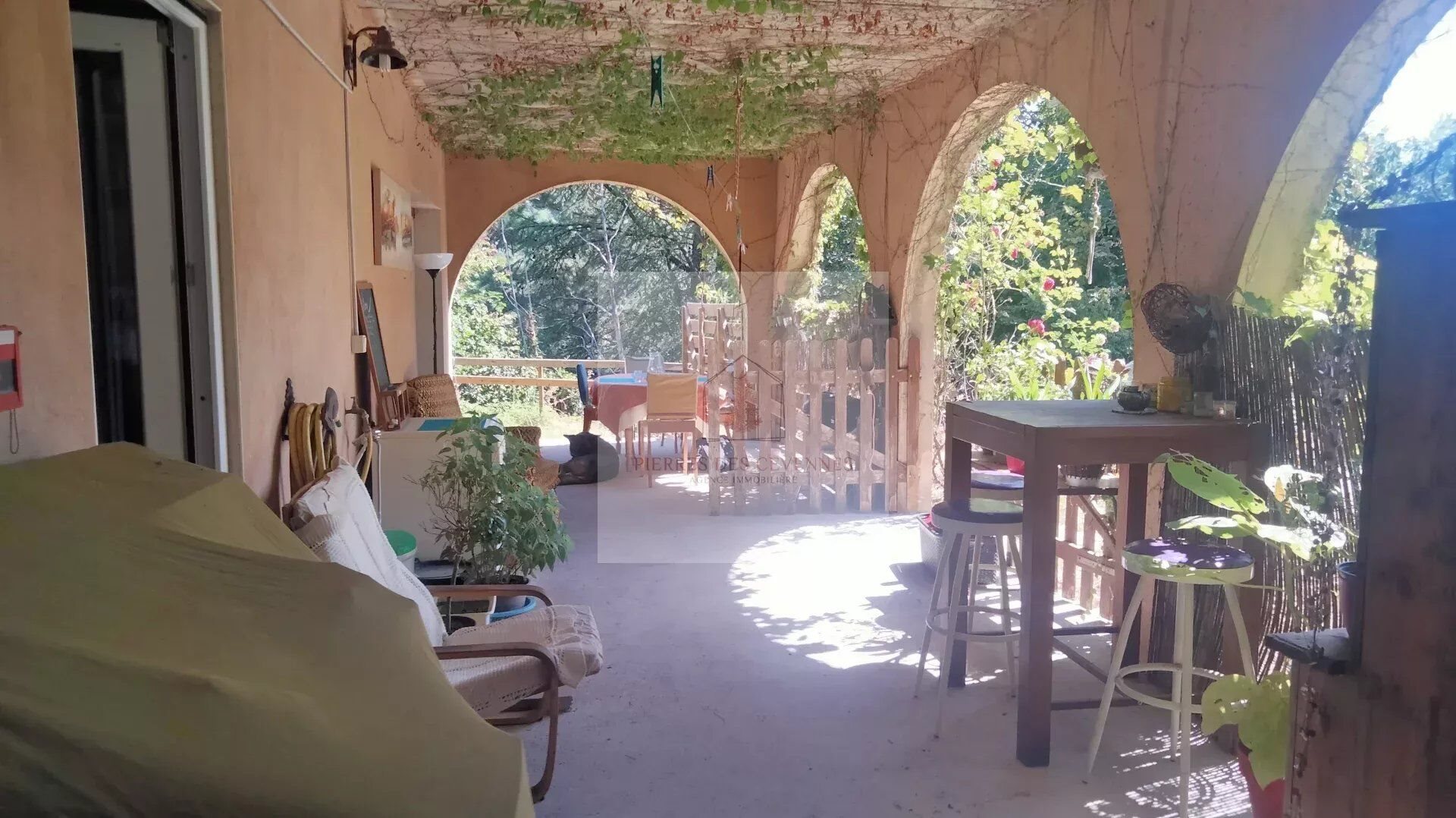 Maison à vendre, 400m², Soudorgues