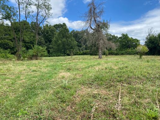 Terrain 80 m² · à Saint-Germain-du-Puch · 80 m² · 224 000 €