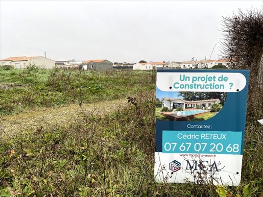 Terrain 65 m² · à Surgères · 65 m² · 187 887 €